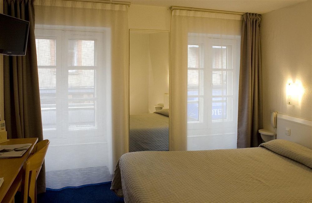 Hotel Ours Blanc - Centre Toulouse Exterior photo